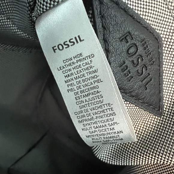 ❤️ Fossil Amelia White Cheetah Black Leather Backpack Shoulder Bag ZB7856504 FS - Picture 13 of 14